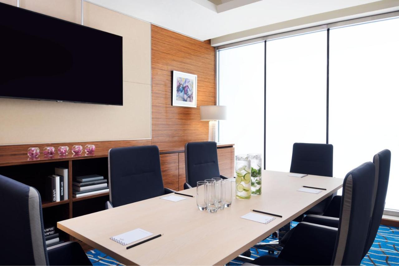 Marriott Executive Apartments Khobar Buitenkant foto Boardroom
